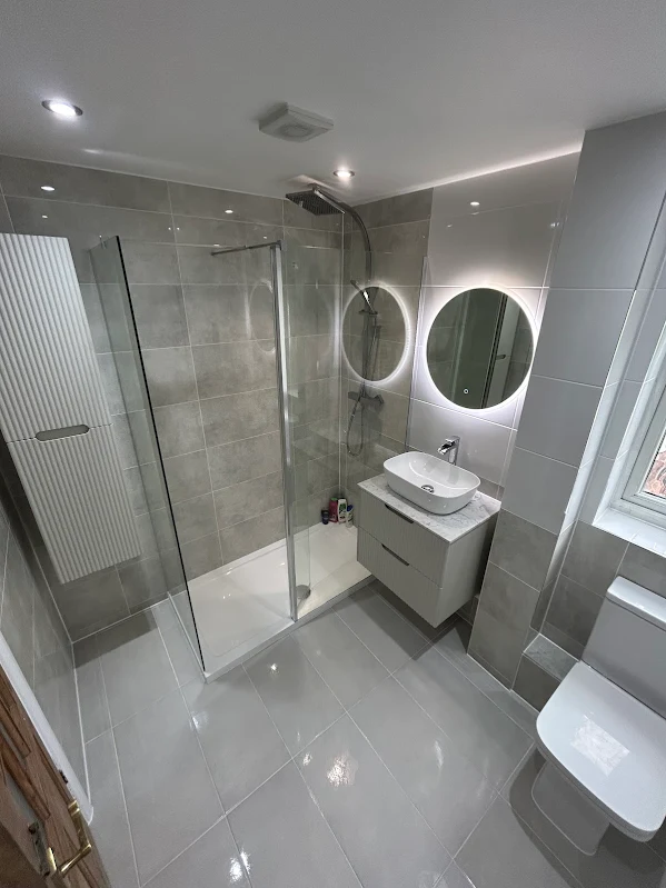 https://sandssurreydevelopment.co.uk/wp-content/uploads/2026/06/bathroom-1.webp
