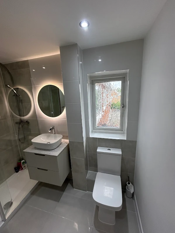 https://sandssurreydevelopment.co.uk/wp-content/uploads/2026/06/bathroom-16.webp
