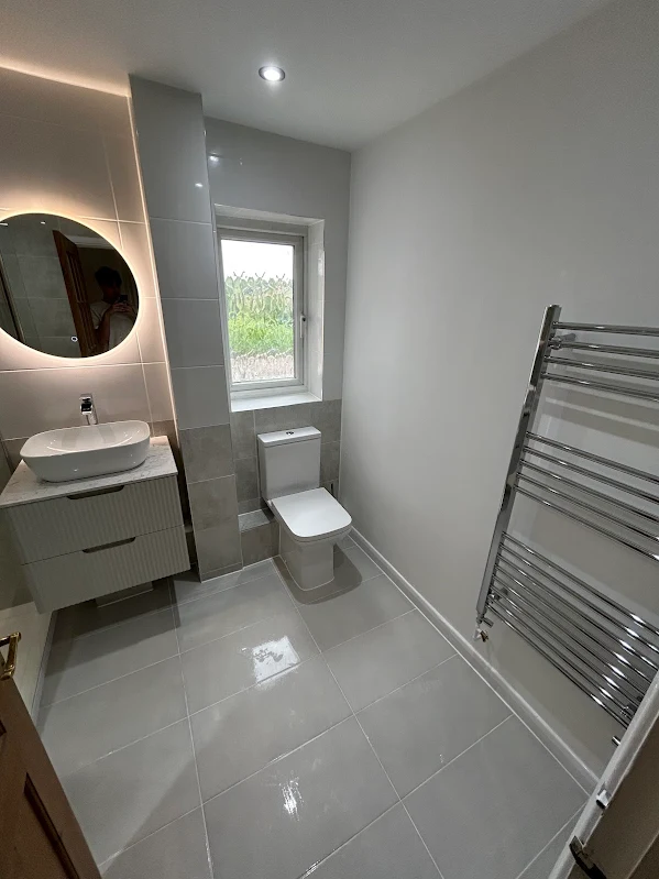 https://sandssurreydevelopment.co.uk/wp-content/uploads/2026/06/bathroom-3.webp