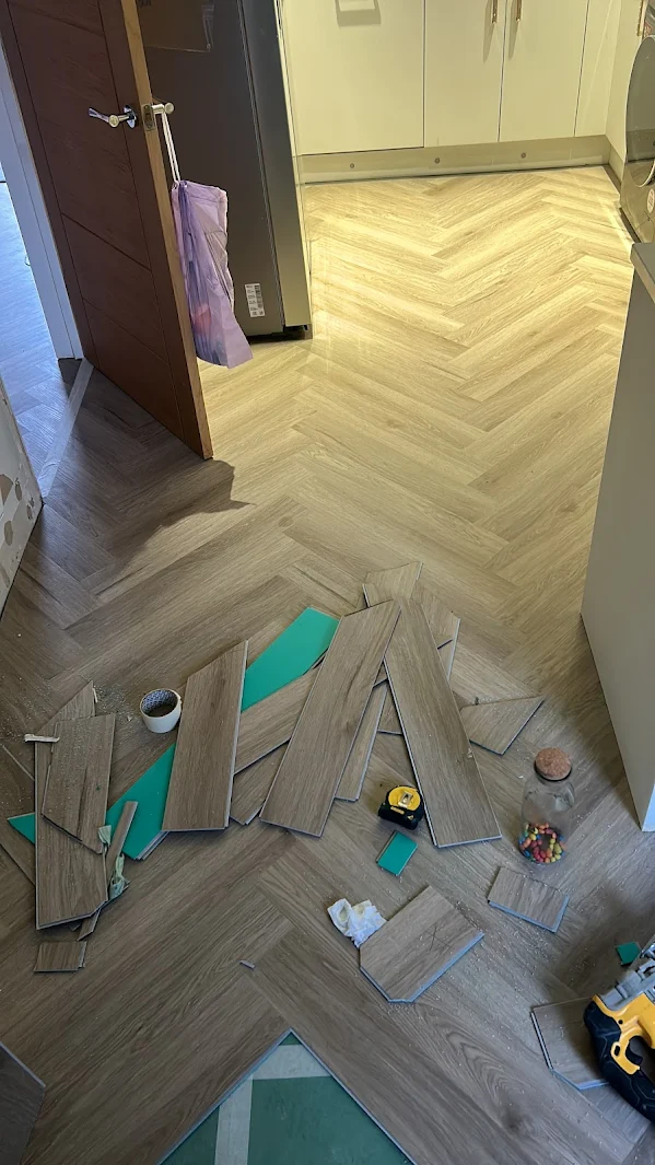https://sandssurreydevelopment.co.uk/wp-content/uploads/2026/06/flooring-12.webp