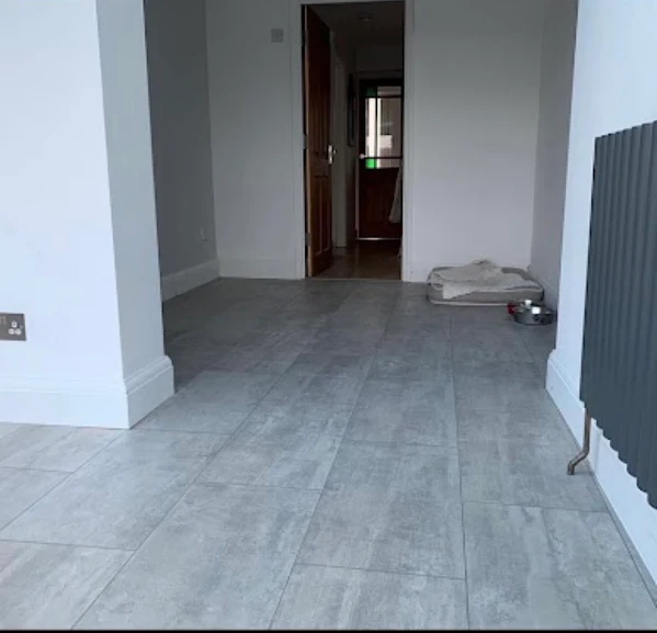 https://sandssurreydevelopment.co.uk/wp-content/uploads/2026/06/flooring-5.webp